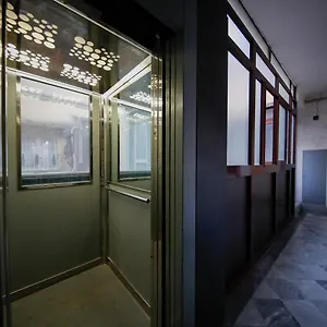 https://the-door-saturday.hotels-amalfi.com